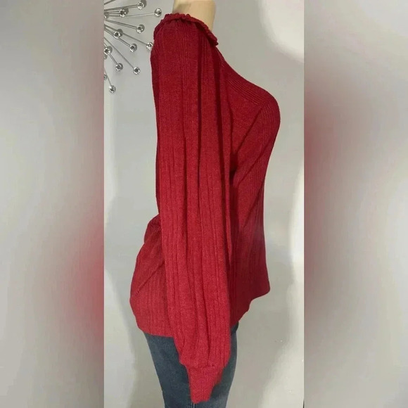 Wiholl Women’s Solid Raglan Long Sleeve Ribbed Ruffle Smocked Sweater - Picture 4 of 11